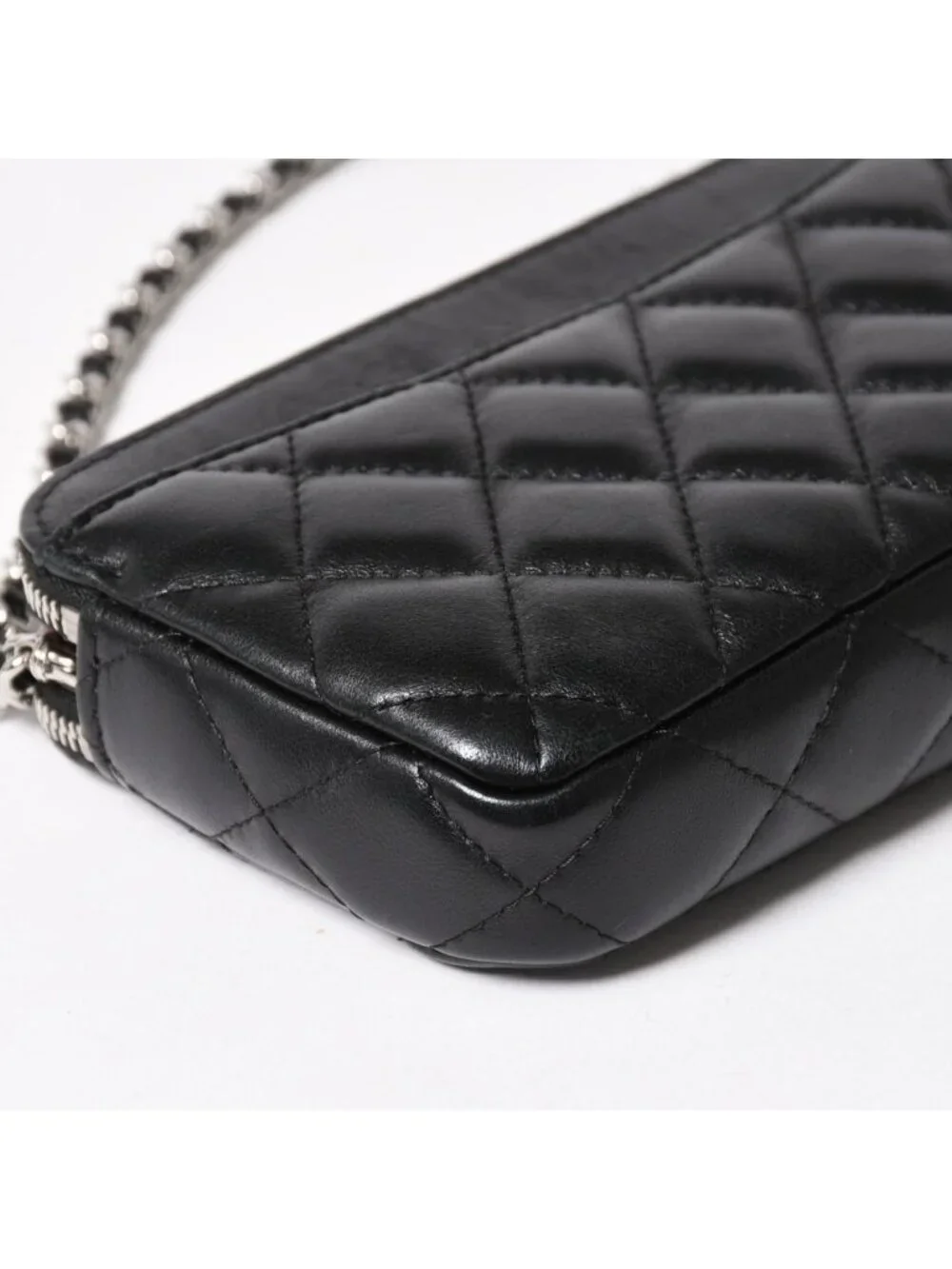 Chanel Chain Wallet on CC Logo Lambskin Black Silver Shoulder Bag